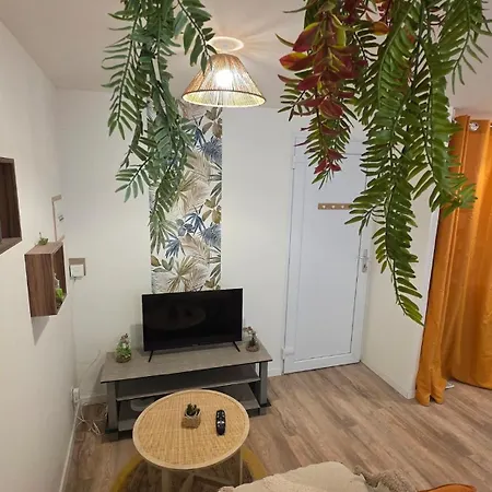 Cosy Dans Le Coeur De *